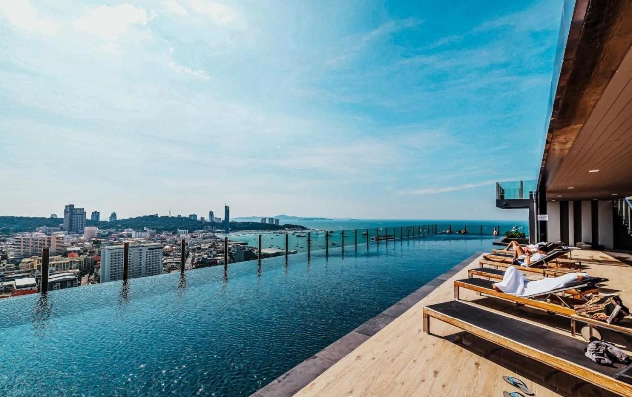 Central Pattaya Condo With A Beautiful View Exterior foto
