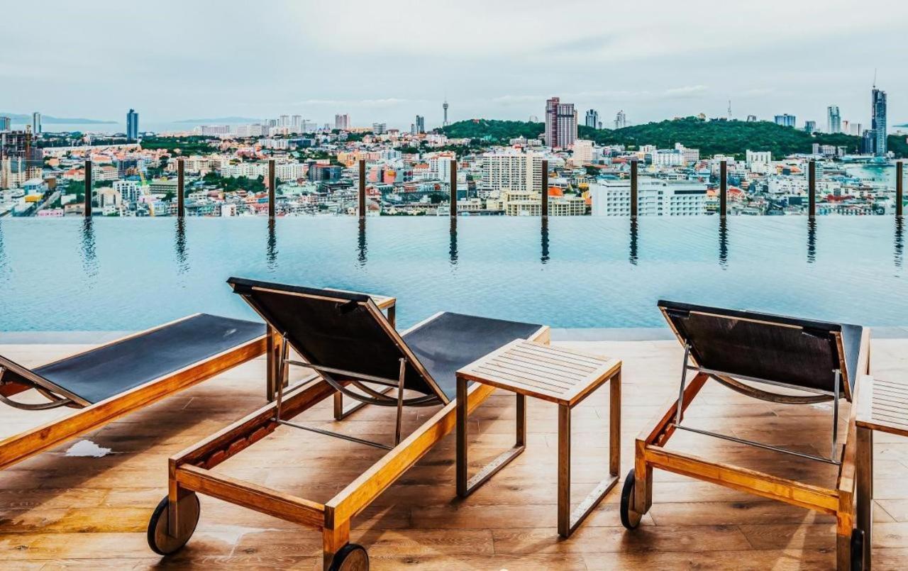 Central Pattaya Condo With A Beautiful View Exterior foto