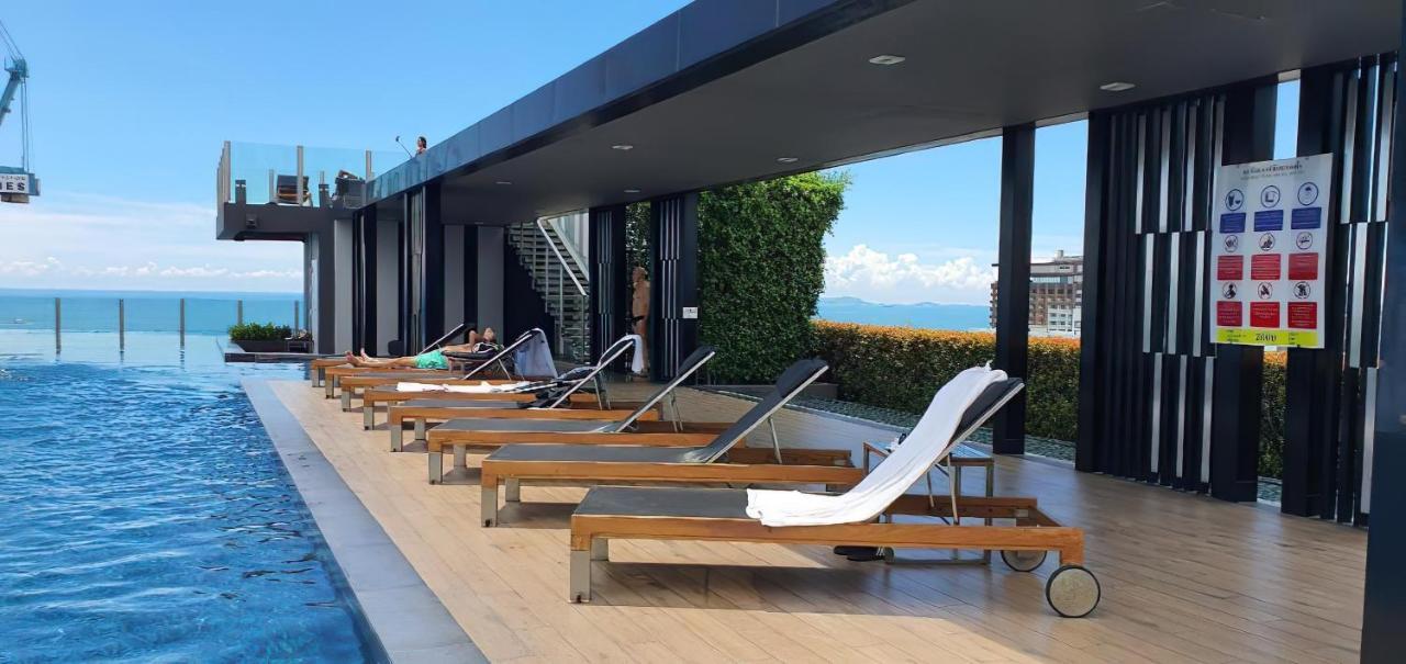 Central Pattaya Condo With A Beautiful View Exterior foto